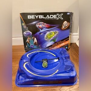 Beyblade X Stadium with 1 Beyblade & launcher